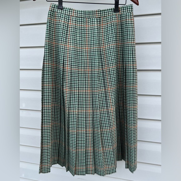 Dresses & Skirts - Vintage Wool Skirt